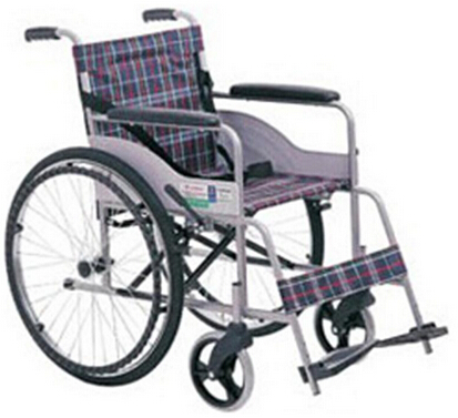 钢管手动轮椅车