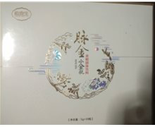 脉金小金瓶黄精固体饮料是药吗？