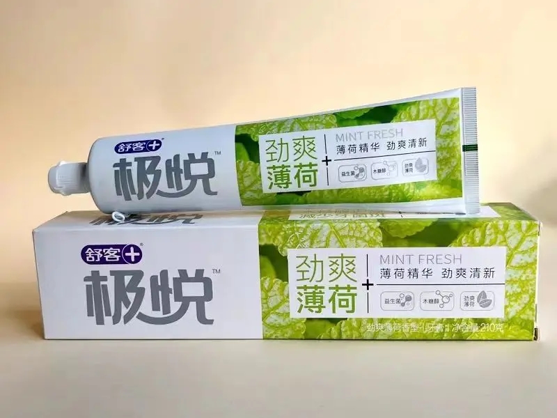 劲爽薄荷牙膏